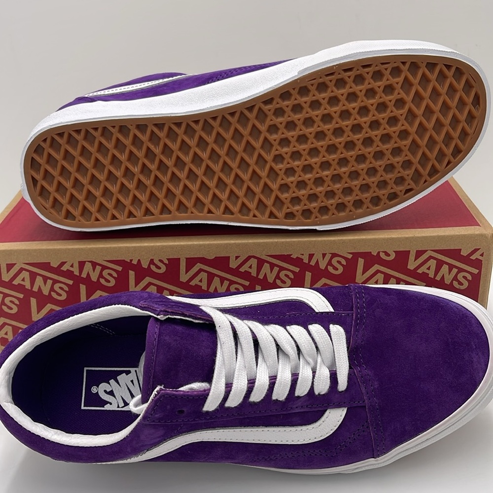 Vans Men's Purple Suede Sneakers Old Skool
Pig Suede Acai
VN0A4BW2BKE - Picture 3 of 16